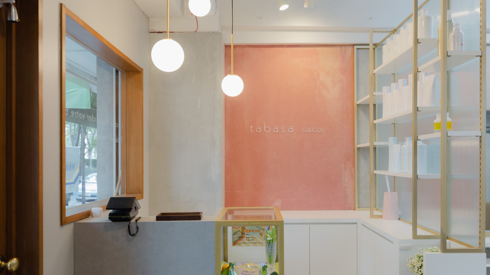 北習志野の美容室 tabasa G&Co のレセプション