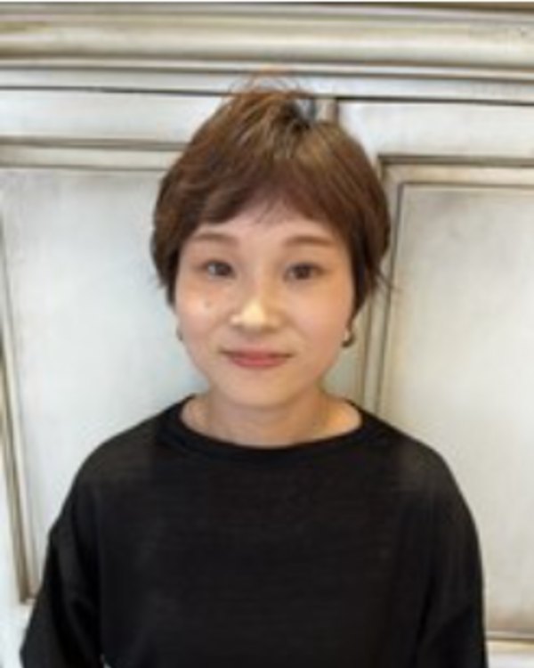 北習志野の美容室 Glory+plus トップスタイリスト 原口（ショート・丸みショート）
